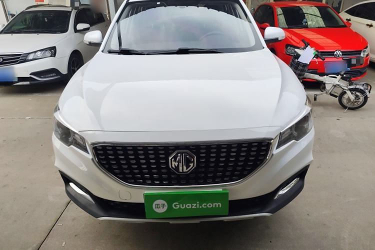 Used MG ZS 2020 Global Bestseller with 1.5L Engine Manual Transmission and a Massive 65-Inch Panoramic Sunroof Version
