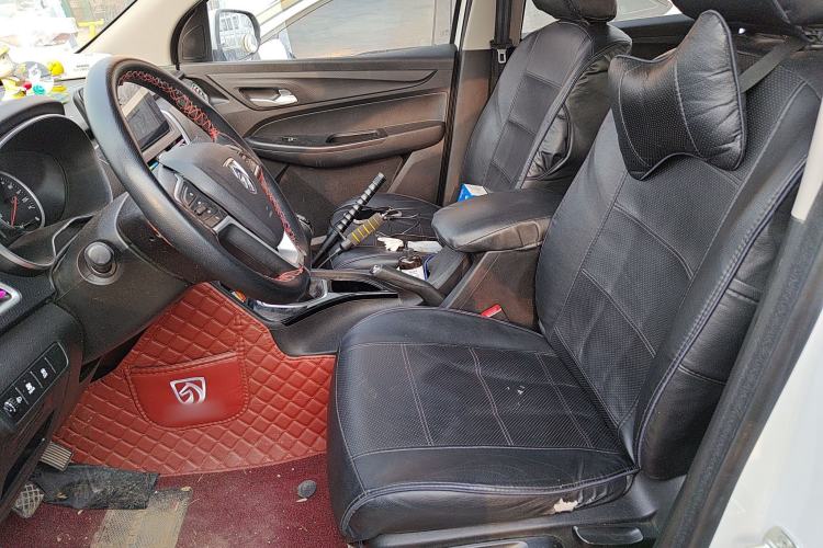 Used Baojun 730 2019 1.5L Manual Fashion Model 7-seater China VI
