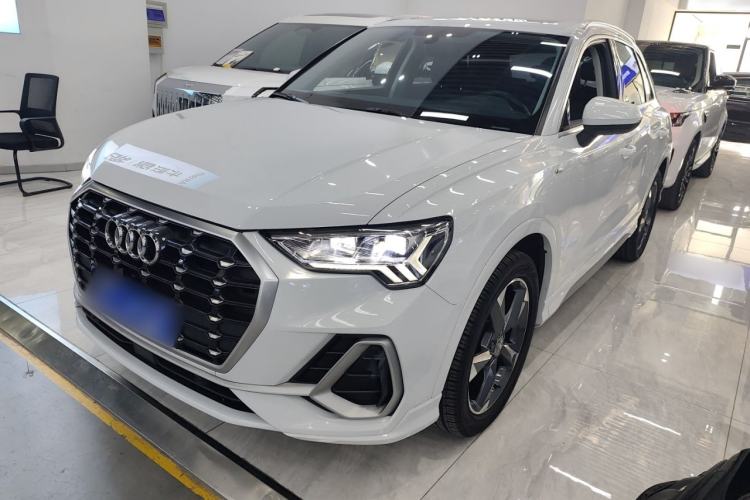 Used Audi Q3 2020 35 TFSI Fashion Dynamic Model