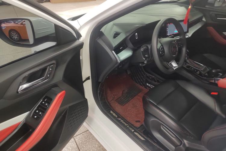 Used MG 5 2022 180 DVVT CVT Youth Luxury Edition
