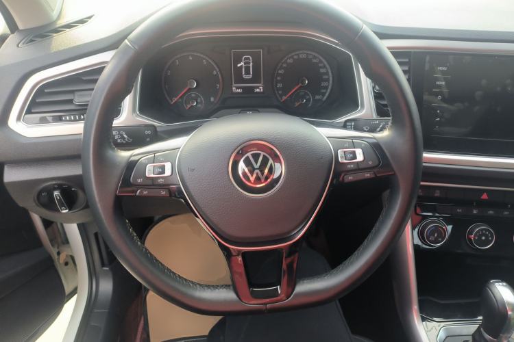 Used Volkswagen T-ROC 2021 280TSI DSG Two-Wheel Drive Elite Connect Edition