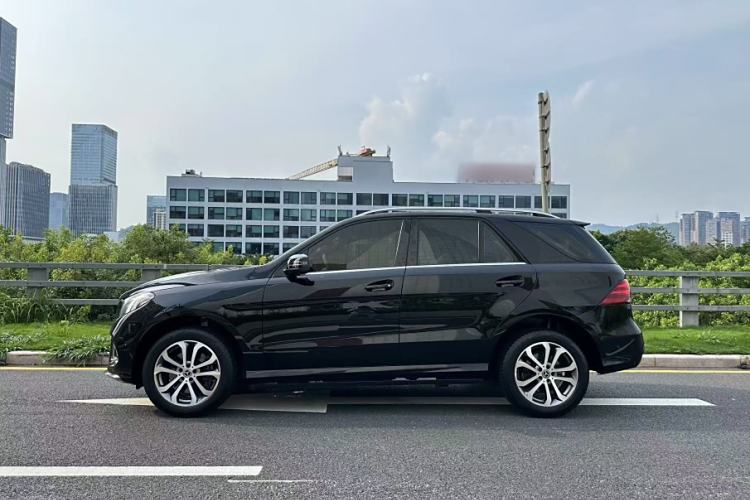 Used Mercedes-Benz GLE 2017 GLE 320 4MATIC Dynamic Model
