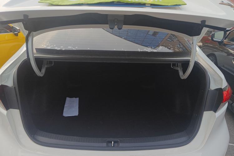 Used Toyota Levin 2022 185T CVT Luxury Edition
