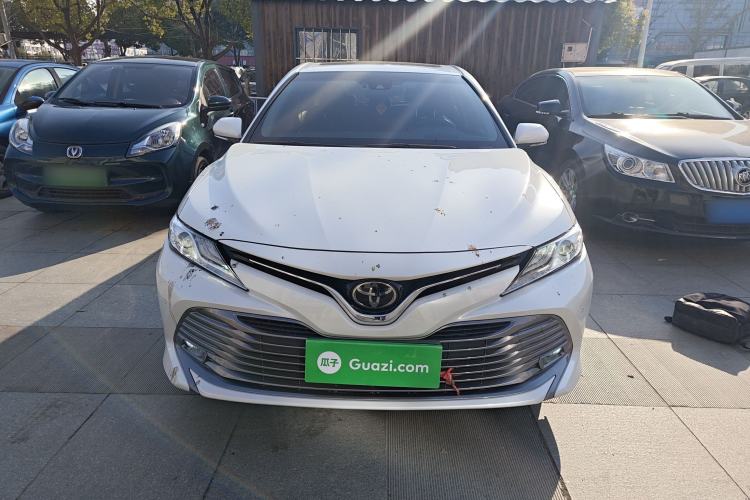 Used Toyota Camry 2019 Revised Version 2.0G Luxury Edition
