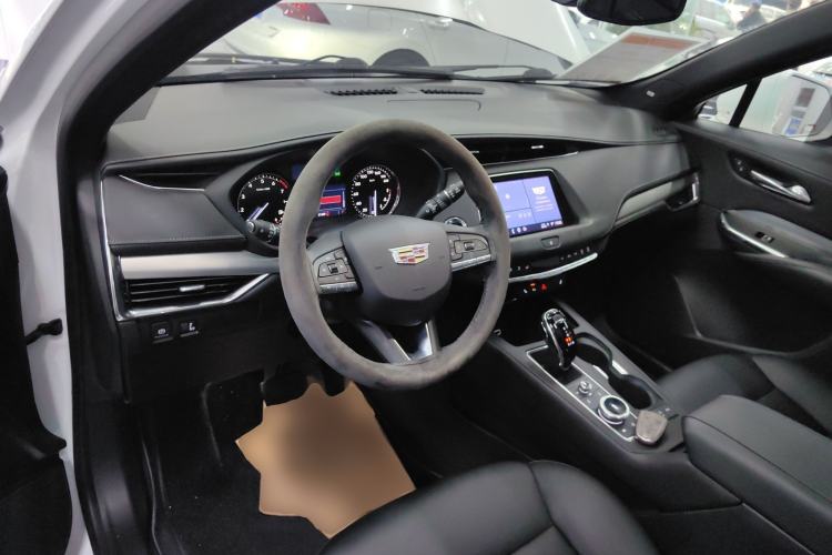 Used Cadillac XT4 2021 28T Two-Wheel Drive Leading Version