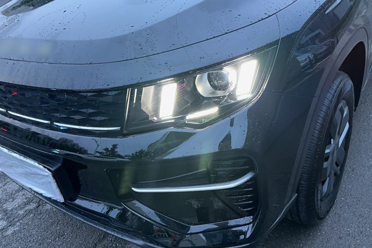 Used  King Kong 2025 430 km Two-Wheel Drive Long Bed – Lucky King
