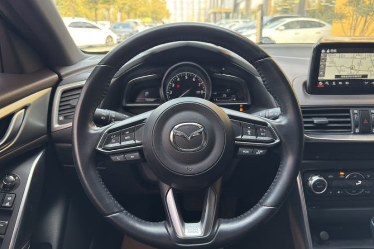 Used Mazda CX-4 2018 2.5L Automatic 4x4 Bluelight Fearless Edition China V Standard
