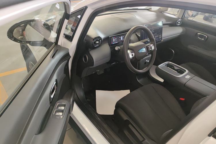 Used AION UT 2025 330 Starlight Edition