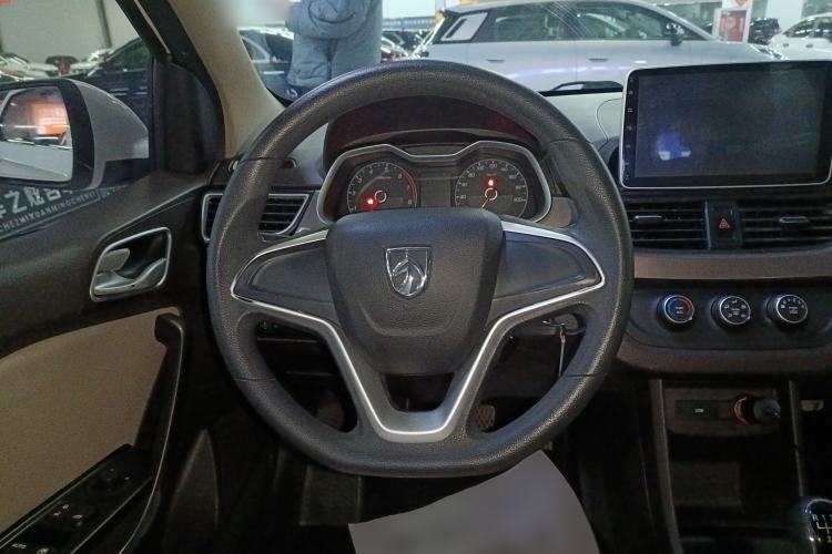 Used Baojun 310W 2017 1.5L Manual Comfort Model China V Standard