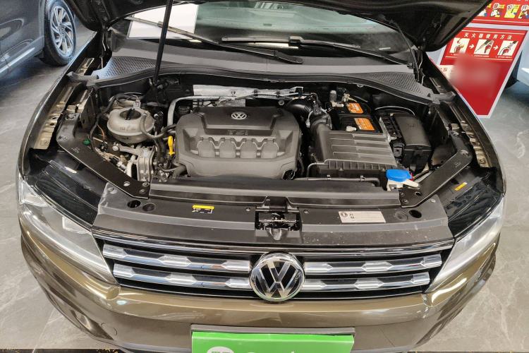 Used Volkswagen Tiguan L 2019 Updated Version 330TSI Automatic Two-Wheel Drive Panoramic Comfort Edition China VI Standard