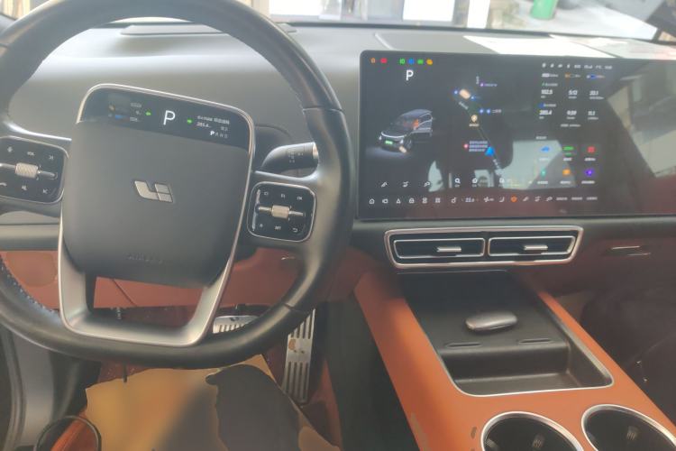 Used Li Auto L9 2022 Max model
