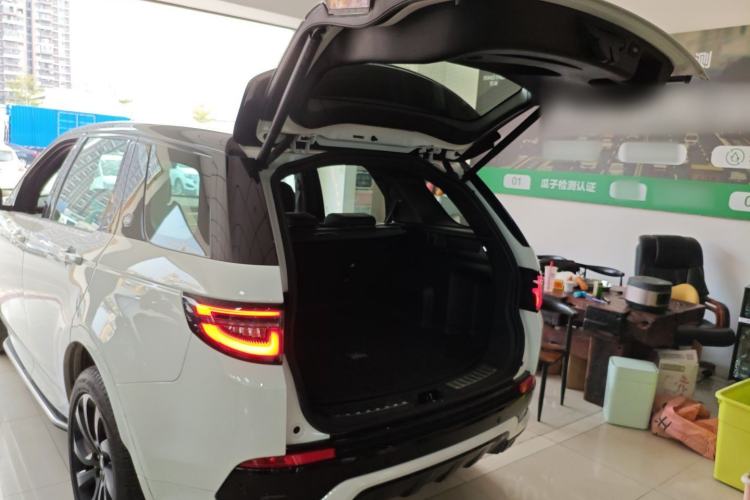 Used Land Rover Discovery Sport 2020 249 PS R-Dynamic Performance Edition
