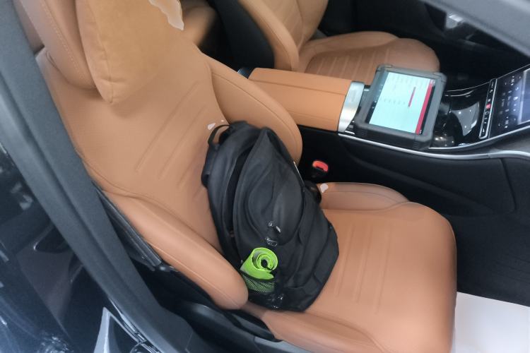 Used Mercedes-Benz GLC 2024 Refreshed GLC 300 L 4MATIC Dynamic Version 5 Seats