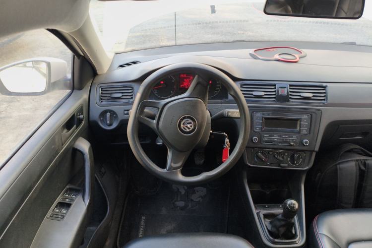 Used Volkswagen Santana 2019 1.5L Manual Fashion Edition China VI Standard
