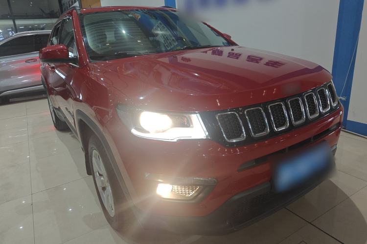 Used  Compass 2017 200T Automatic Enjoyment Version