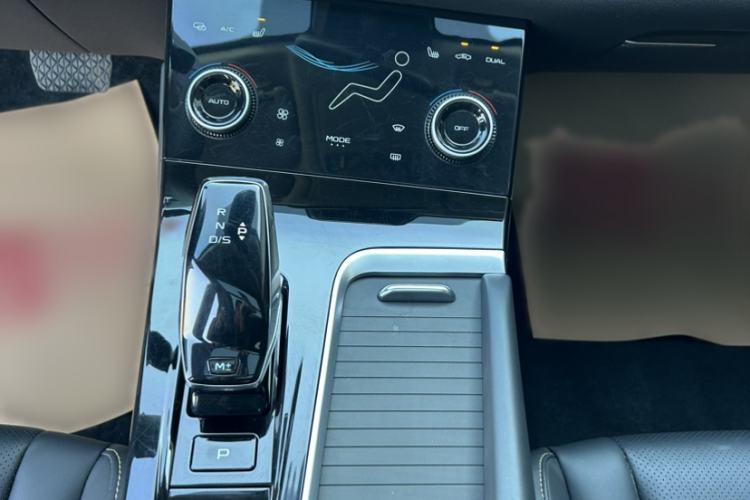 Used Bestune B70 2023 Third Generation 1.5T Automatic Enjoyment Version
