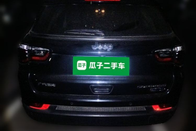 Used  Compass 2017 200T Automatic Family Edition