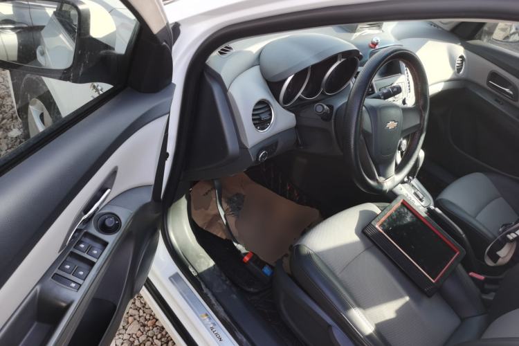 Used Chevrolet Cruze 2014 1.6L SL Millionth Anniversary Edition AT
