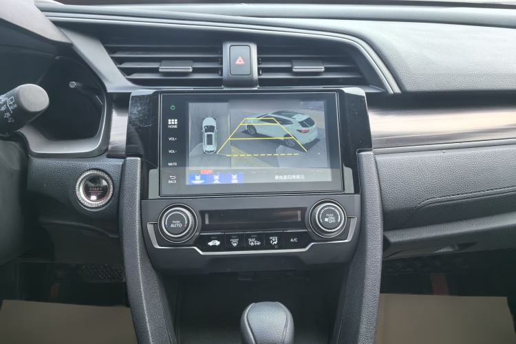 Used Honda Civic 2021 HATCHBACK 220TURBO CVT New Trendsetter
