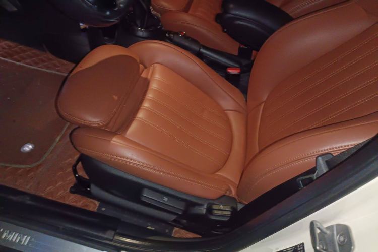 Used  MINI 2016 1.5T COOPER Five-Door Edition
