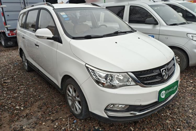 Used Baojun 730 2016 1.5L Manual Comfort Version 7 Seats China V Emission Standard
