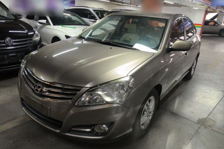 Used Hyundai Celesta 2015 1.6L Automatic Comfort Model
