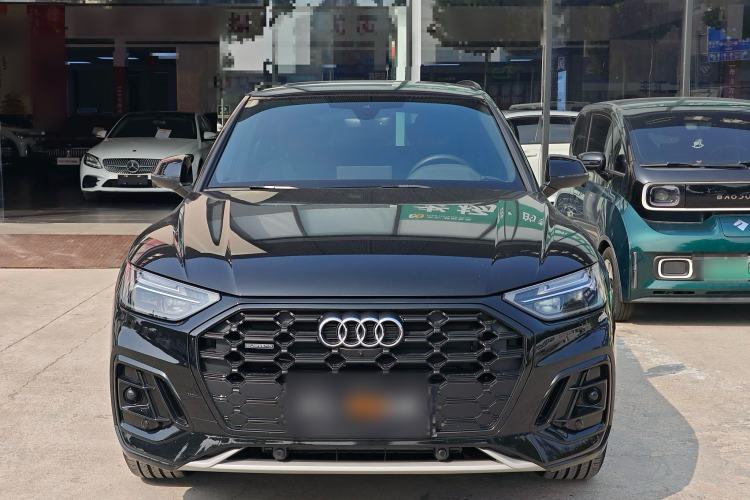 Used Audi Q5L 2023 40T Luxury Dynamic Model
