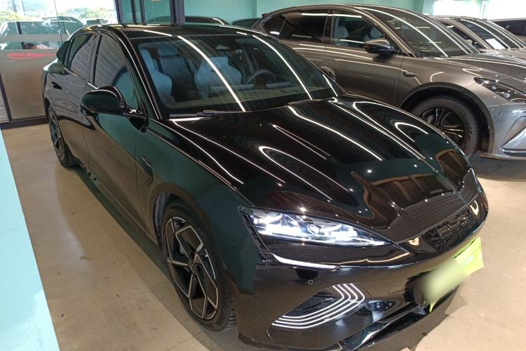 Used BYD Seal 2022 700 km Long-Range Rear-Wheel-Drive Version
