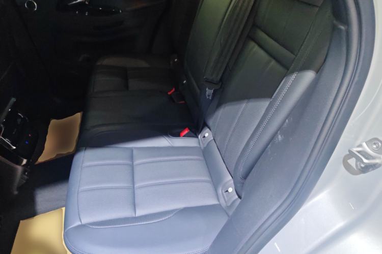 Used Land Rover Range Rover Evoque 2021 Range Rover Velar 249 PS R-Dynamic HSE Luxury Edition