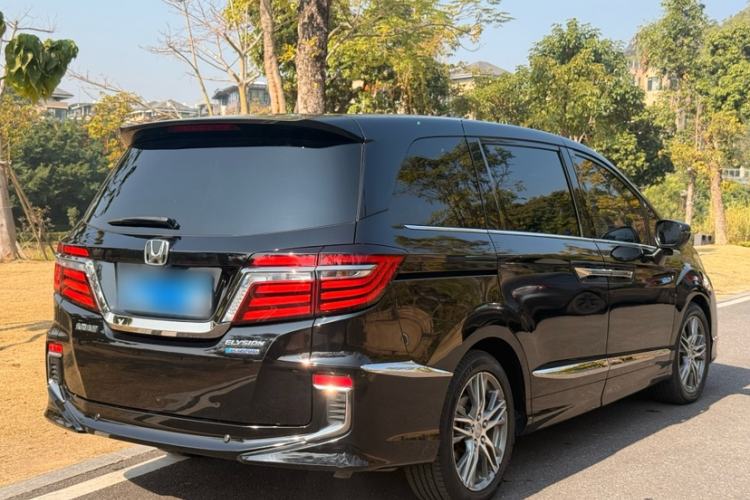 Used Honda Elysion 2019 2.0L Hybrid Luxury Edition