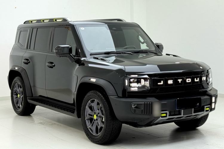 Used JETOUR Traveler 2023 2.0T All-Wheel Drive CrossPRO+
