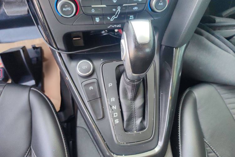 Used Ford Focus 2017 Sedan EcoBoost 180 Automatic Elite Model
