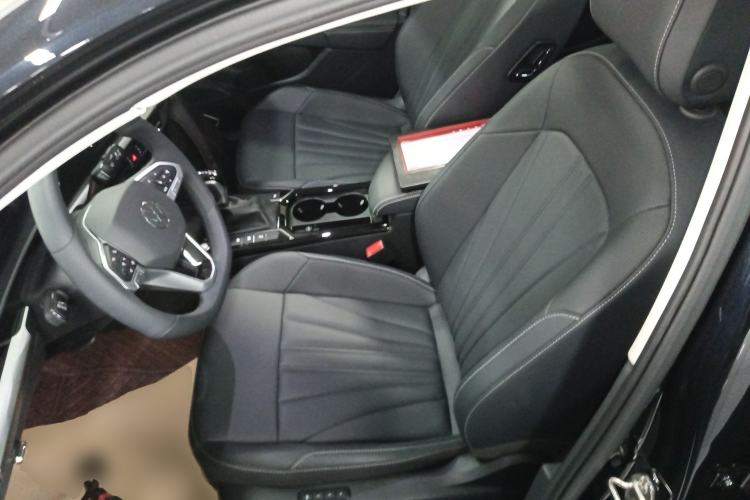 Used Volkswagen Passat 2025 Outstanding Model 380TSI Starry Dragon Edition