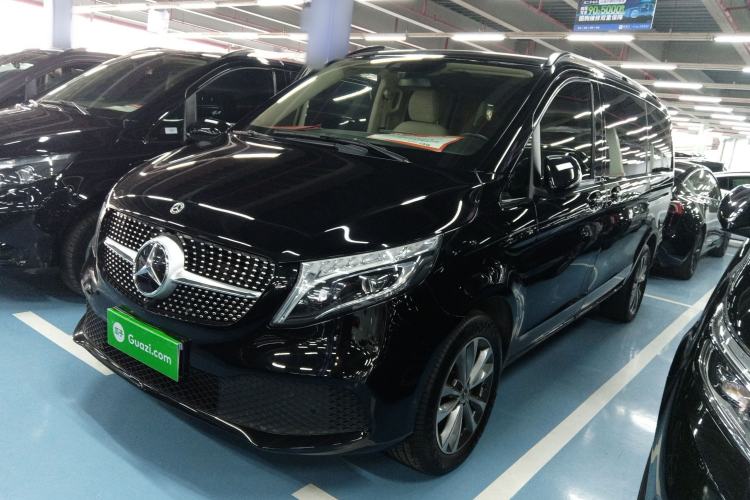 Used Mercedes-Benz V-Class 2021 V 260 Avantgarde Edition