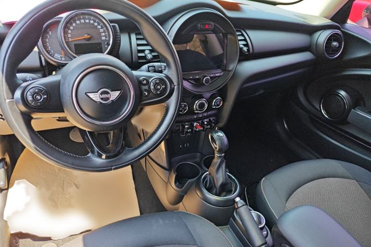 Used  MINI 2016 1.2T ONE Pioneer Edition
