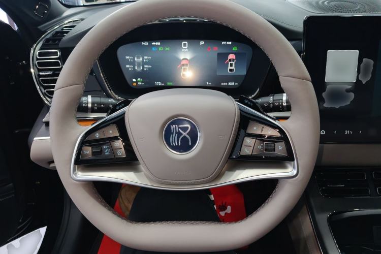 Used BYD Han 2025 DM-i Intelligent Driving Edition 125KM LiDAR Flagship Model
