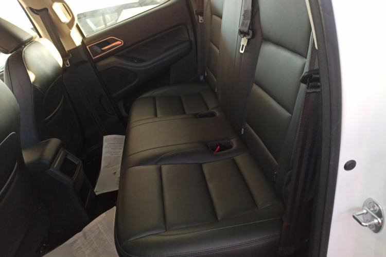 Used Great Wall Poer 2023 2.0T Commercial Version Automatic Diesel 4x4 Elite Long-Box GW4D20M