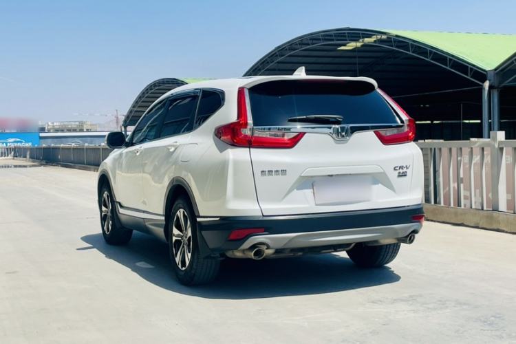Used Honda CR-V 2019 Brilliant Edition Plus 240TURBO CVT Two-Wheel Drive Fashion Version China VI Emission Standard
