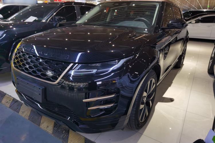 Used Land Rover Range Rover Evoque 2023 Aurora L 249 PS Luxury Edition