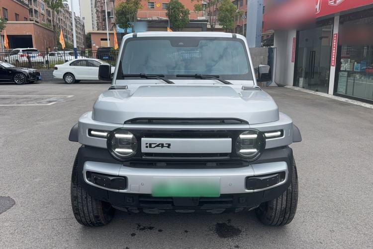 Used  V23 2025 401 Two-Wheel Drive Intelligent Driving Version
