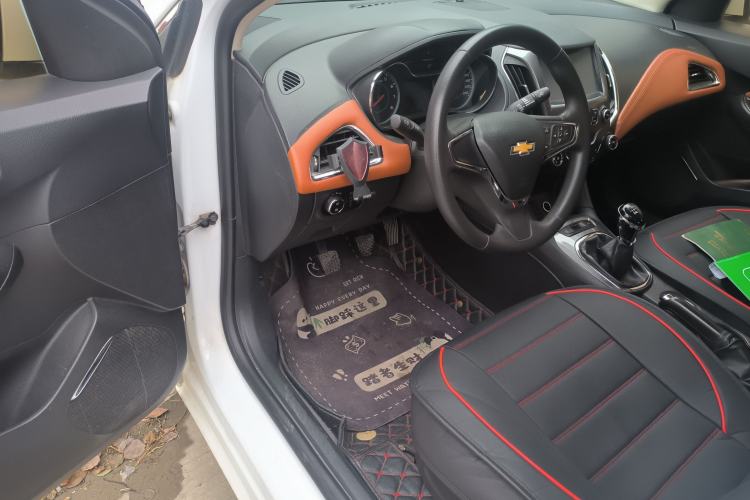 Used Chevrolet Cruze 2015 1.5L Manual Elite Edition
