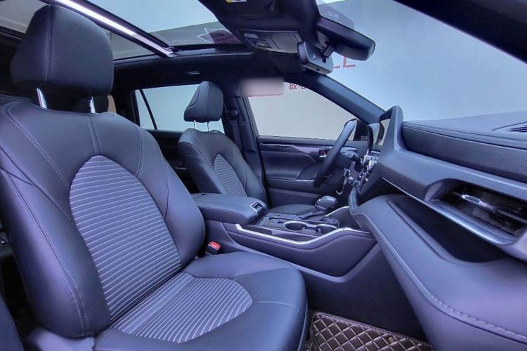 Used Toyota Crown Land Cruiser 2021 2.5L HEV Four-Wheel Drive Premium Edition
