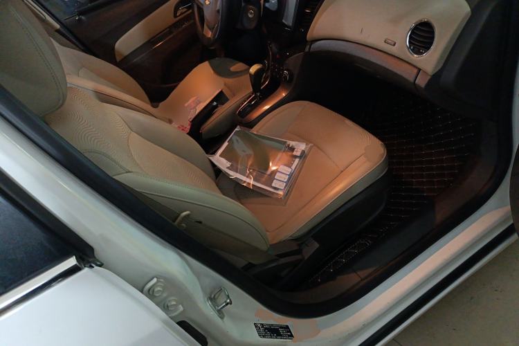 Used Chevrolet Cruze 2015 1.5L Classic SE AT
