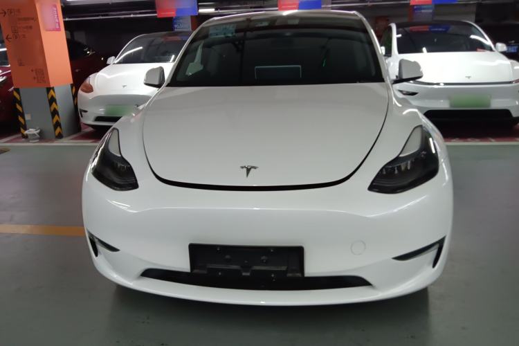 Used Tesla Model Y 2024 Long-Range All-Wheel-Drive Version
