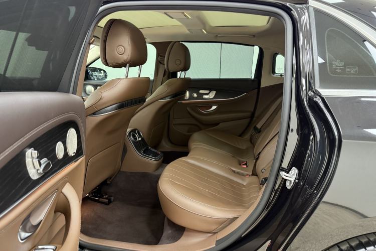 Used Mercedes-Benz E-Class 2022 Revised Version E 300 L Luxury Edition
