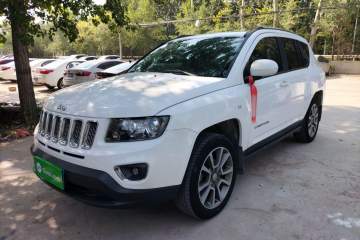 Used Jeep Compass 2015 2.0L Two-Wheel Drive Luxury Edition