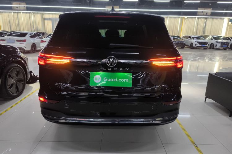 Used Volkswagen Viloran 2024 380TSI Premium Edition
