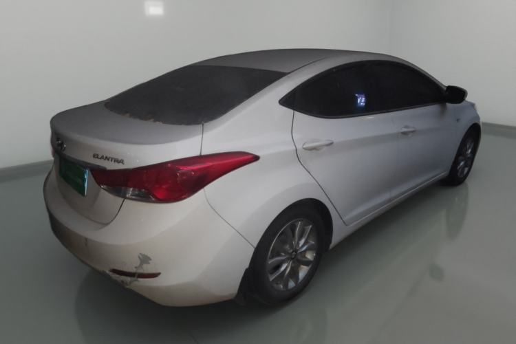 Used Hyundai Elantra 2015 1.6L Automatic Fashion Model