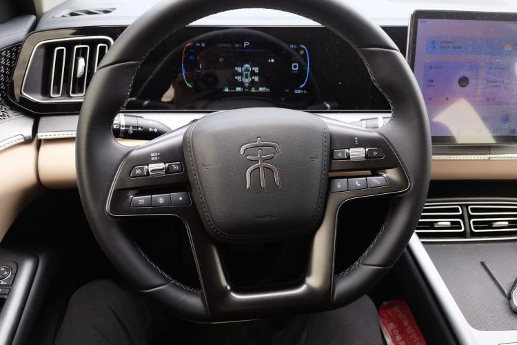 Used BYD Song Pro New Energy 2025 Second-Generation DM-i 75KM Leading Edition
