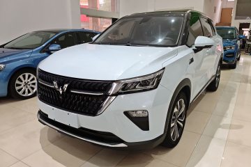 Used Wuling Asta 2022 2.0L DHT Electric-Speed Version